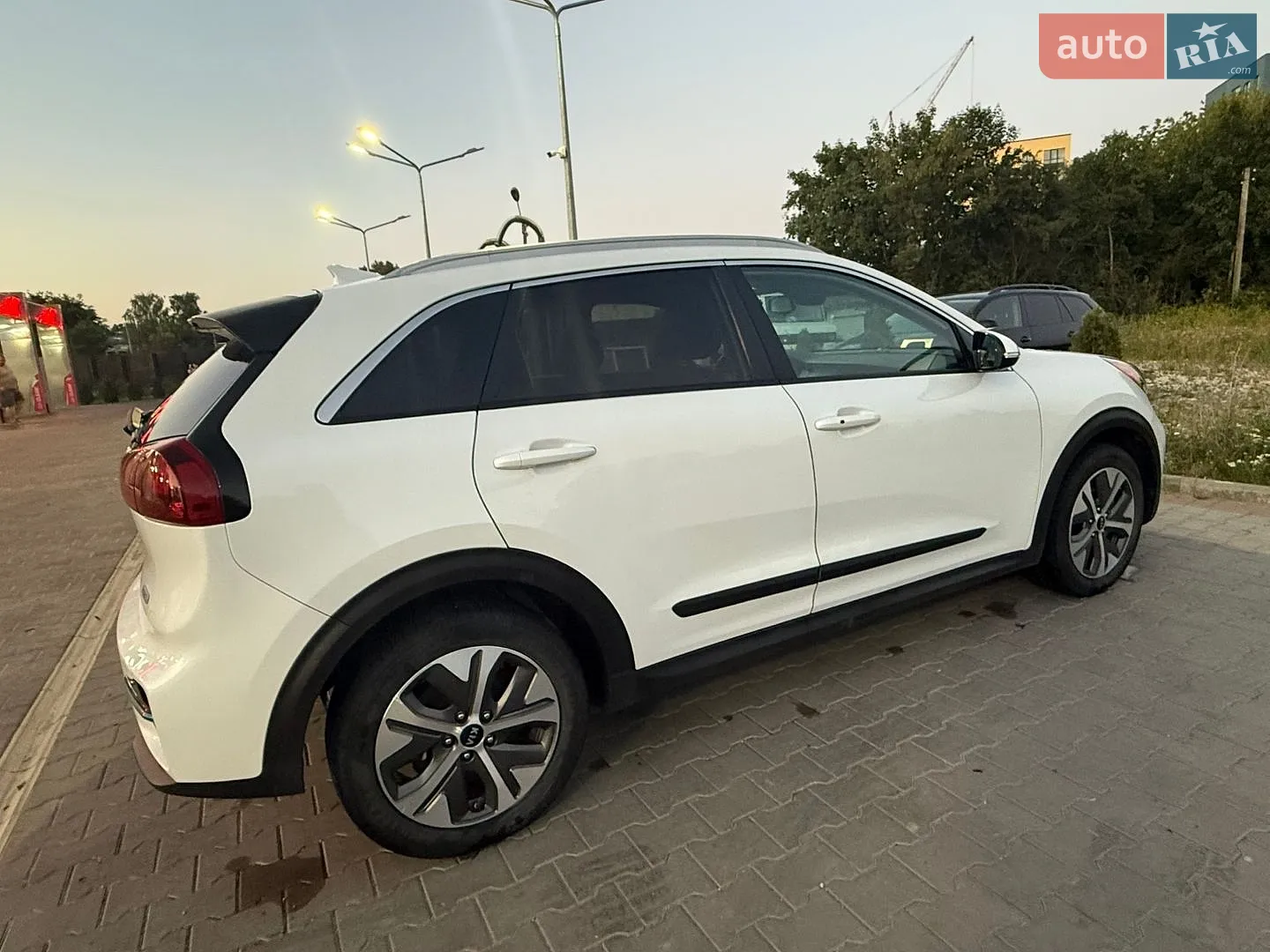 2020 Kia Niro - мініатюра 5