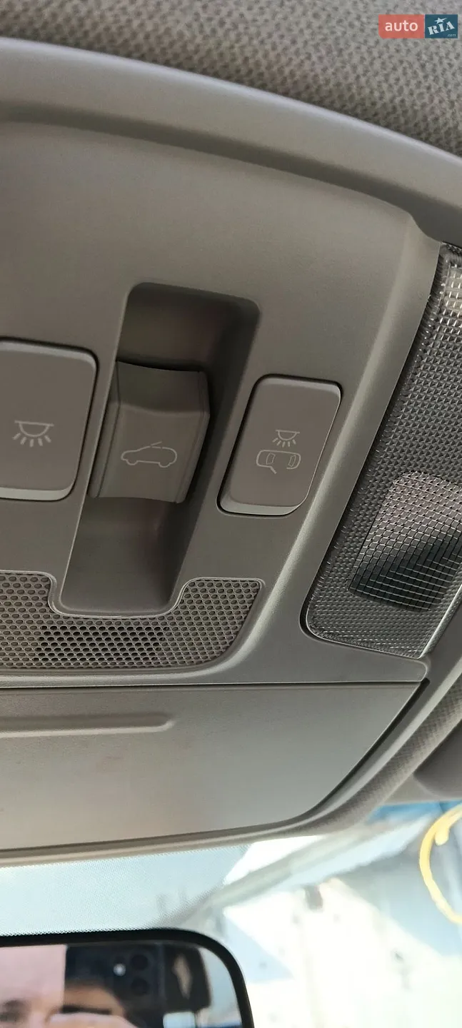 2017 Kia Niro - мініатюра 18