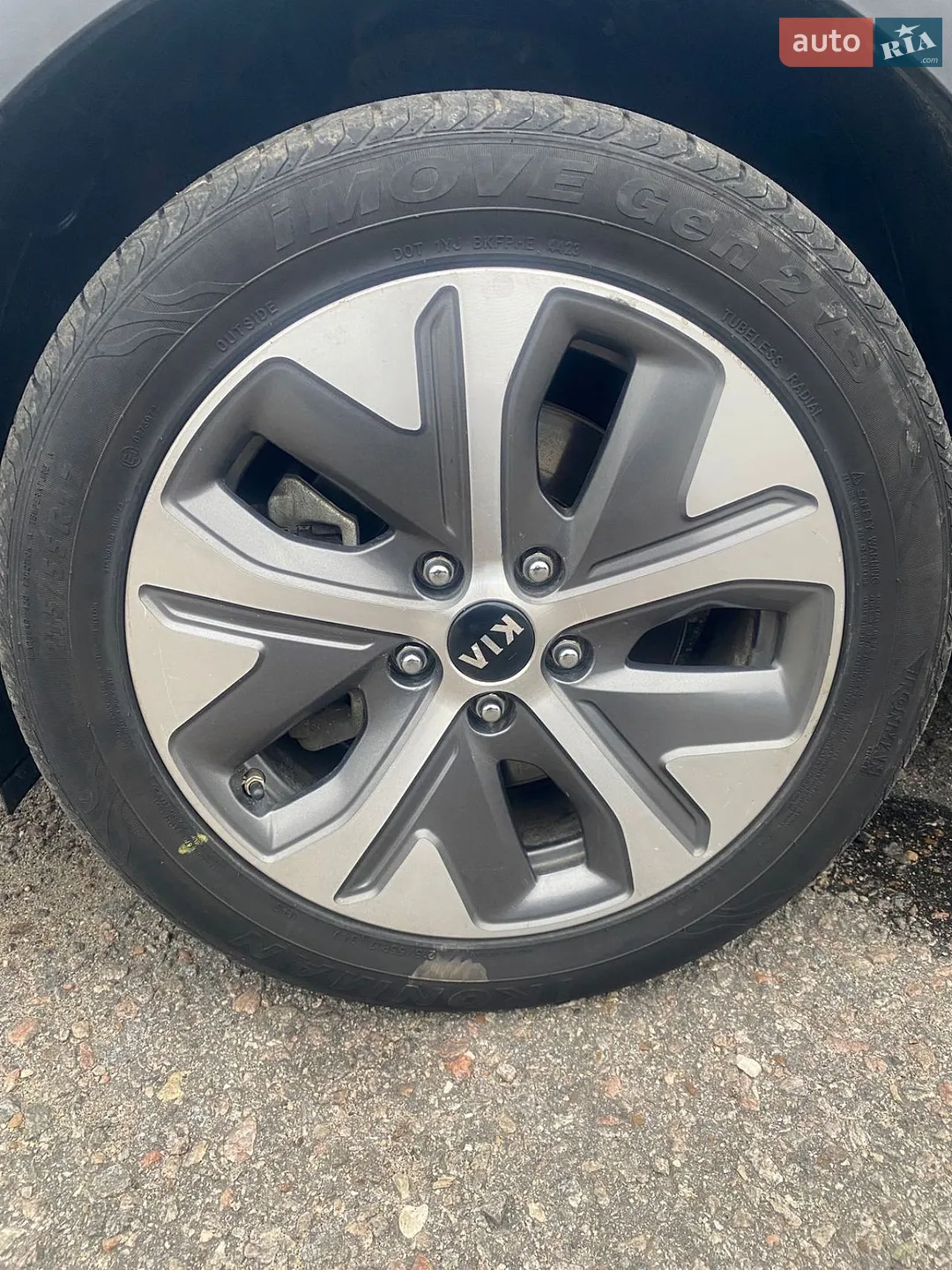 2019 Kia Niro - фото 1