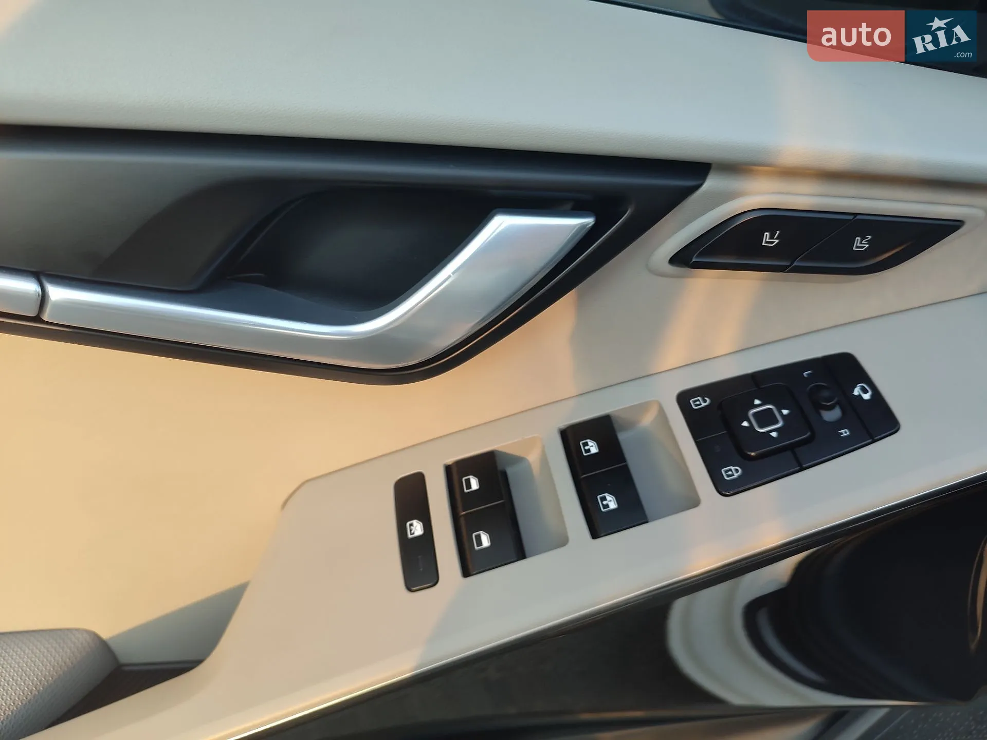 2022 Kia Niro - мініатюра 24
