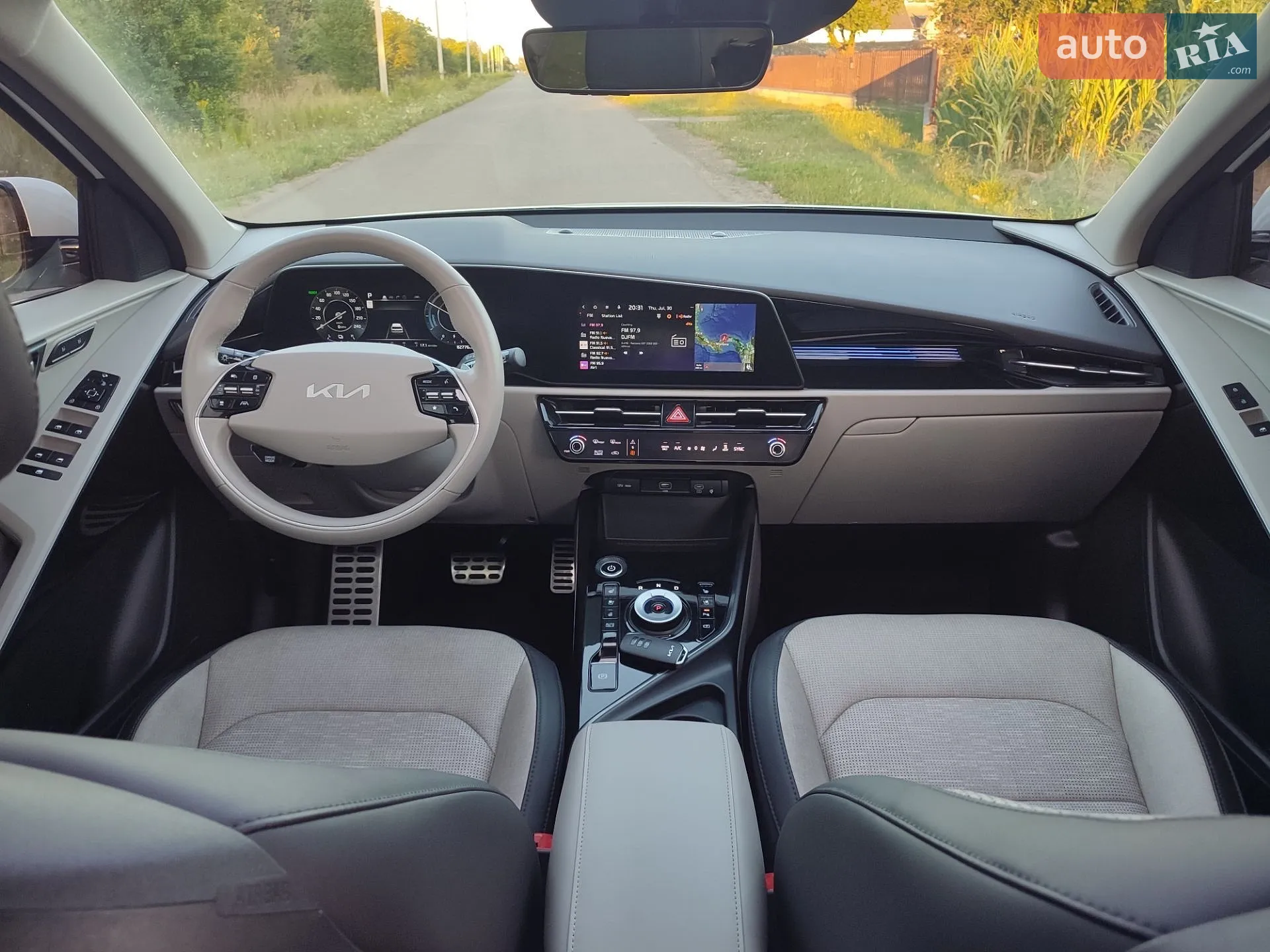 2022 Kia Niro - мініатюра 52
