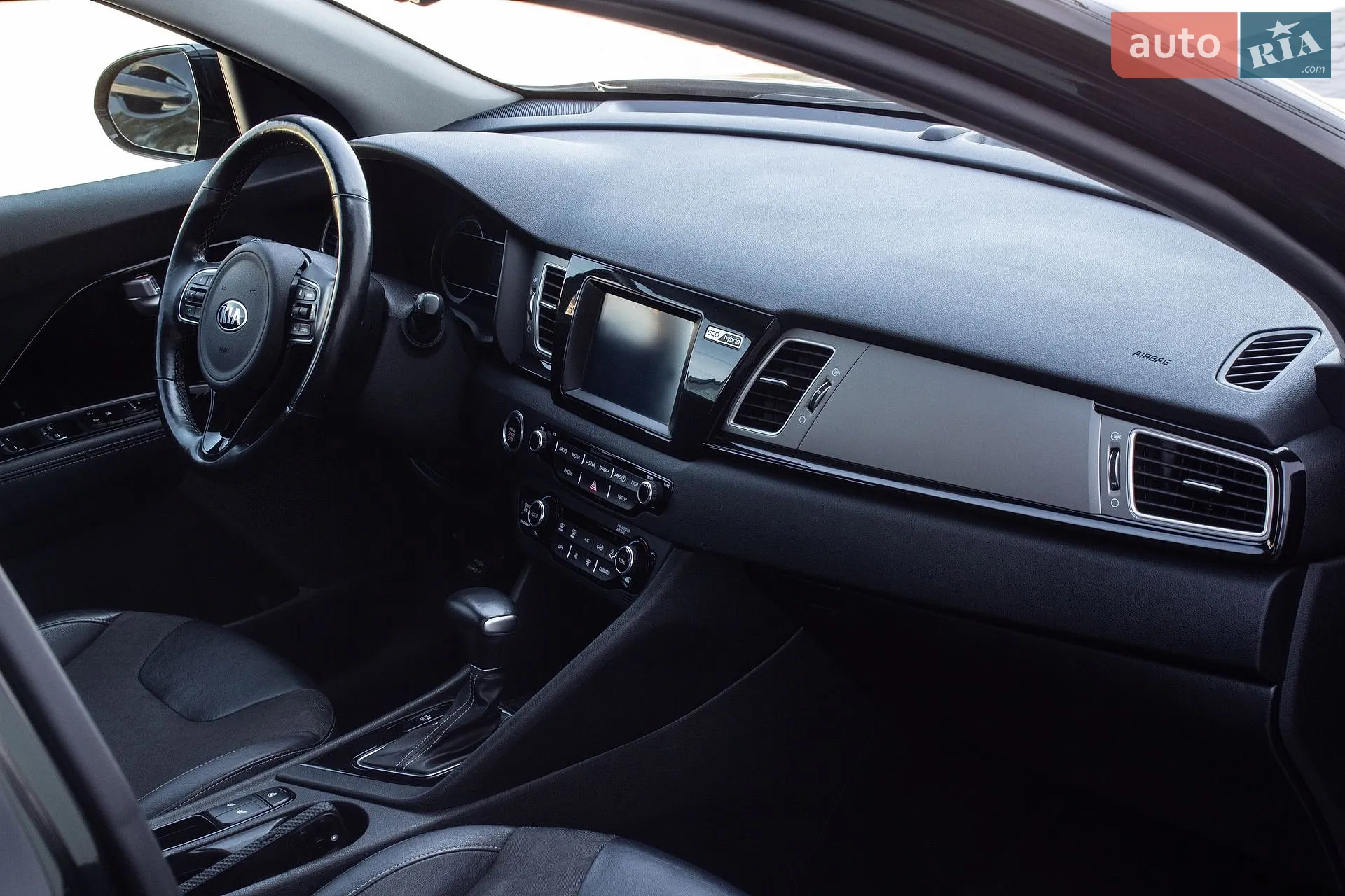 2019 Kia Niro - мініатюра 40