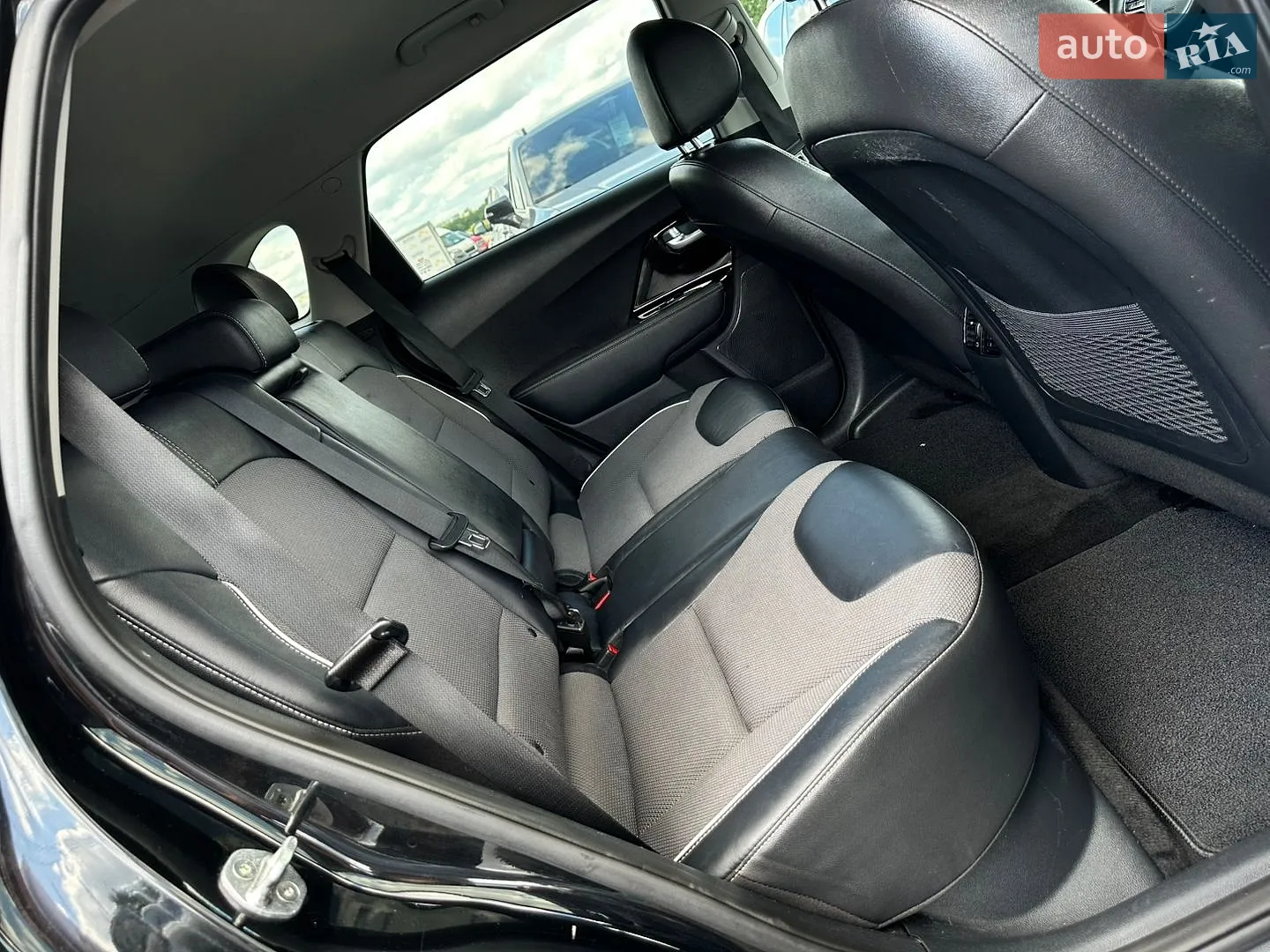 2019 Kia Niro - мініатюра 61