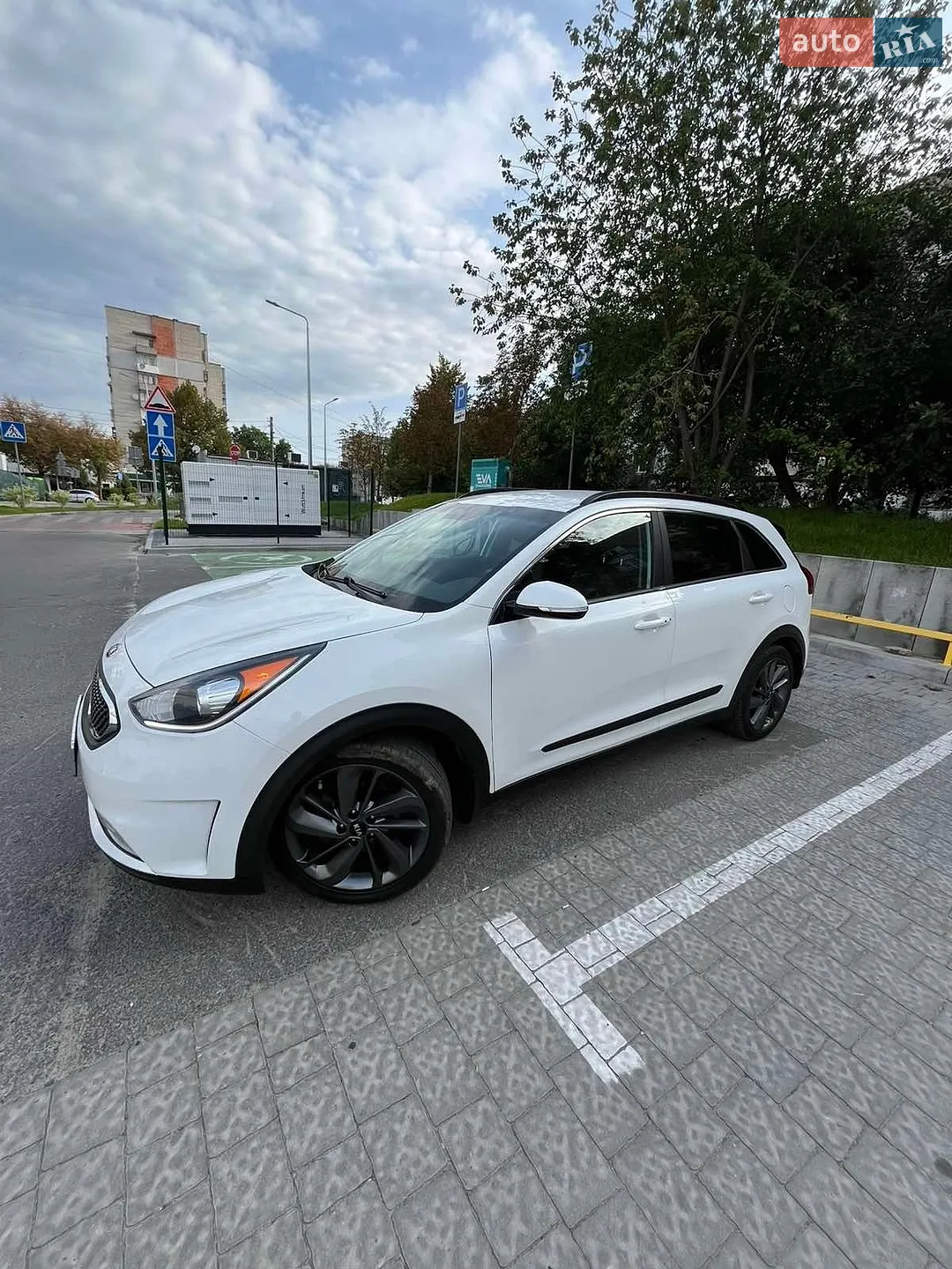 2017 Kia Niro - мініатюра 2