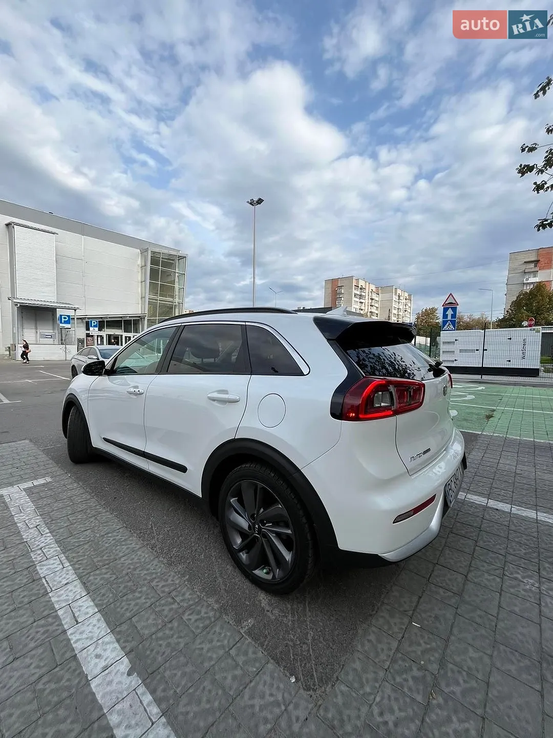 2017 Kia Niro - мініатюра 5
