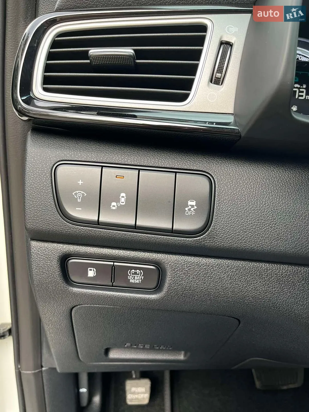 2017 Kia Niro - мініатюра 21