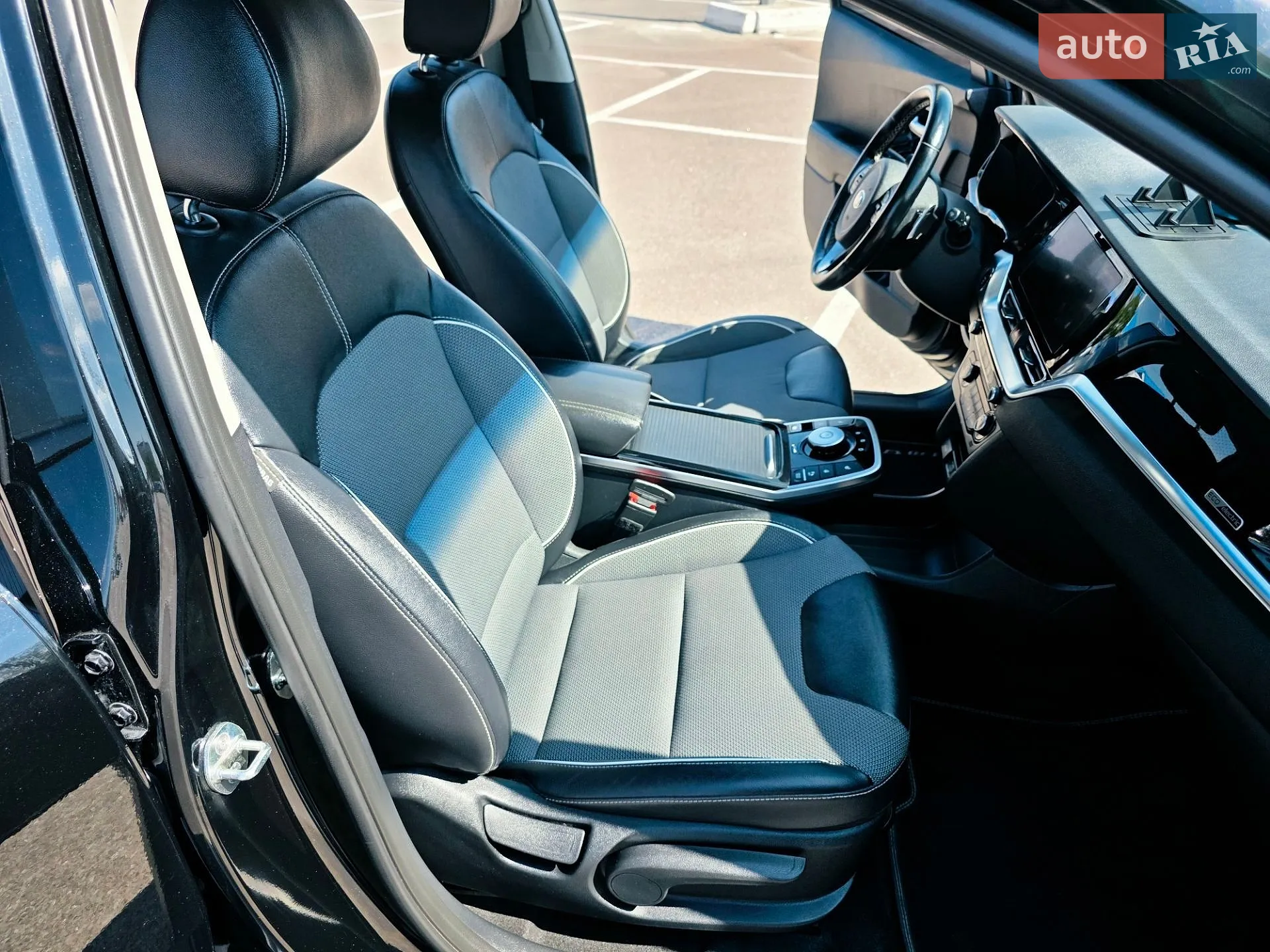 2020 Kia Niro - мініатюра 61