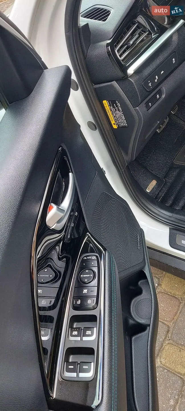2020 Kia Niro - мініатюра 25
