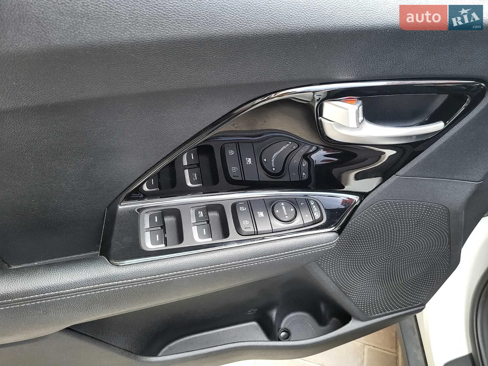 2020 Kia Niro - мініатюра 12