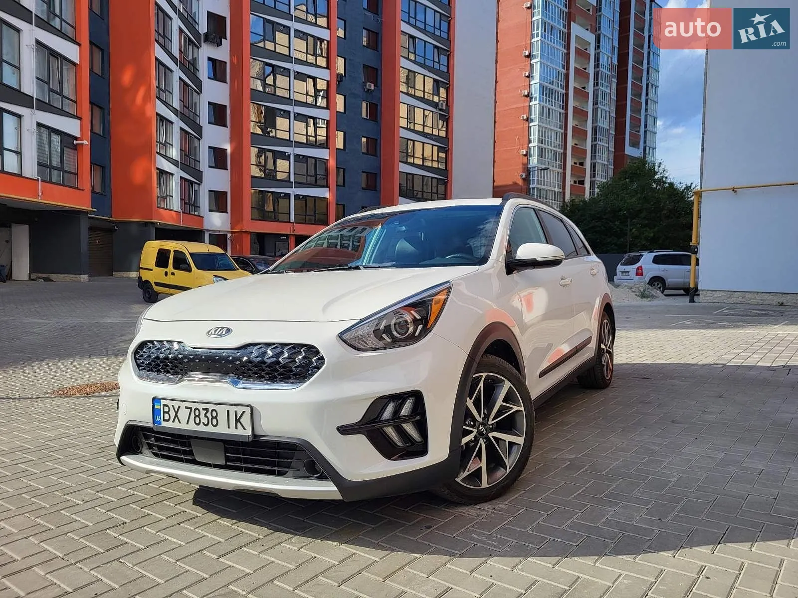 2020 Kia Niro - фото 1
