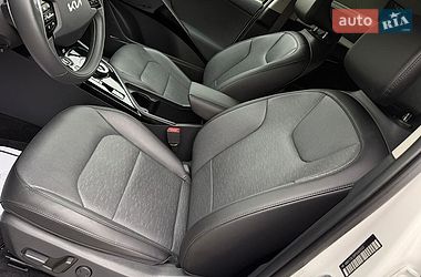 Внедорожник / Кроссовер Kia Niro 2023 в Ровно