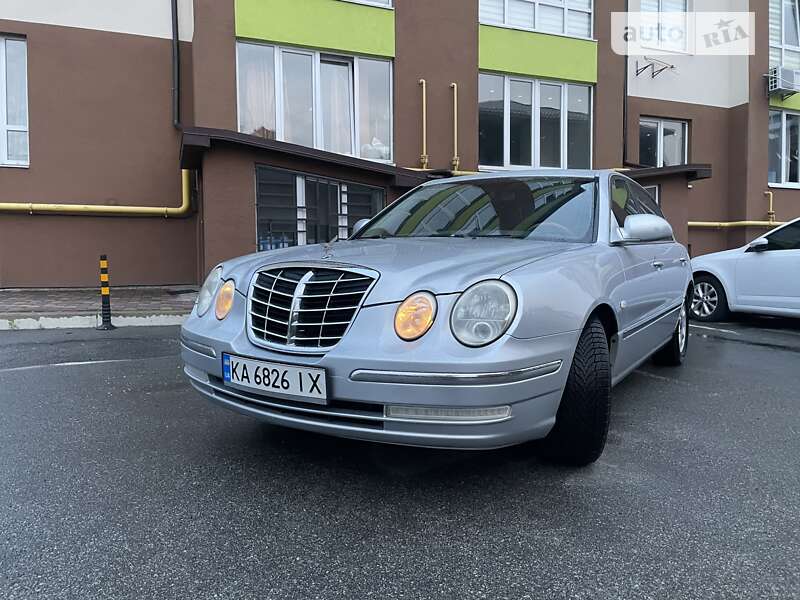 Седан Kia Opirus 2006 в Умани