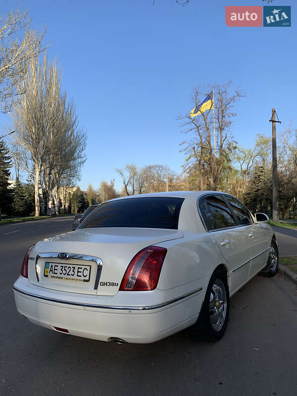 Седан Kia Opirus 2007 в Кривом Роге