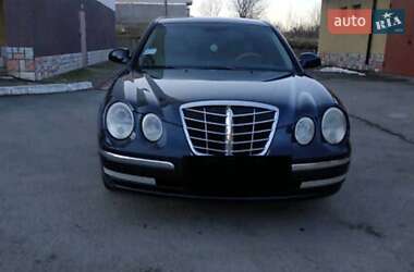 Седан Kia Opirus 2006 в Чорткове