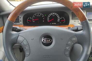 Седан Kia Opirus 2006 в 