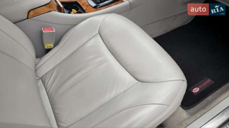 Седан Kia Opirus 2005 в Кривом Роге