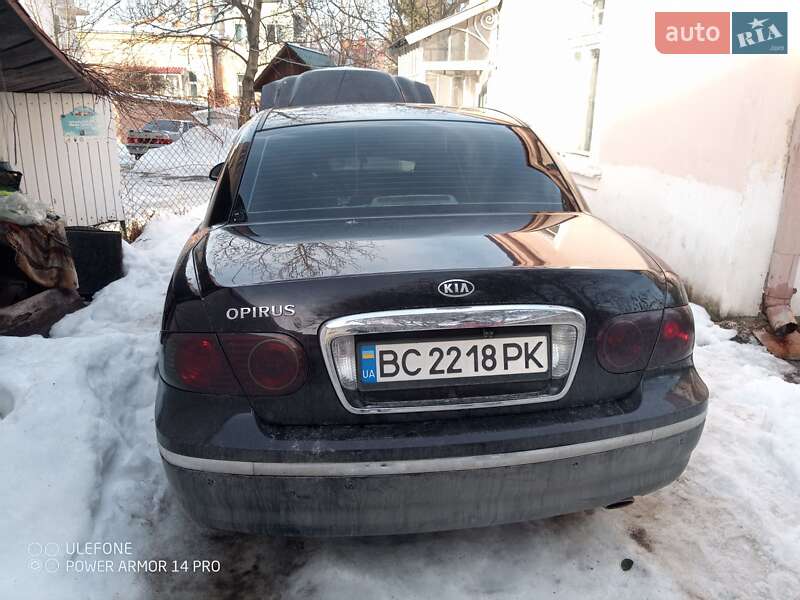 Седан Kia Opirus 2005 в Львове