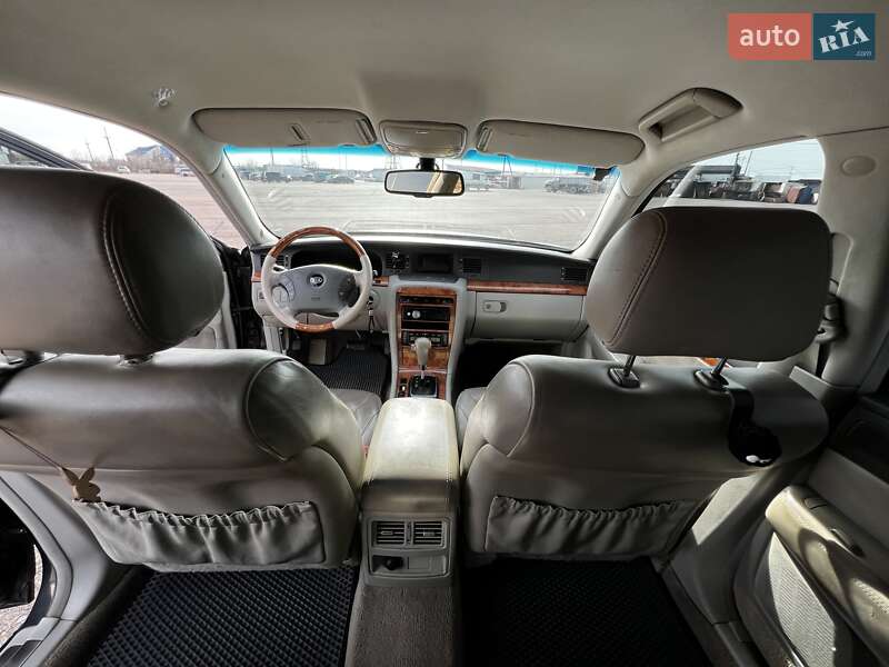 Седан Kia Opirus 2005 в Ужгороді