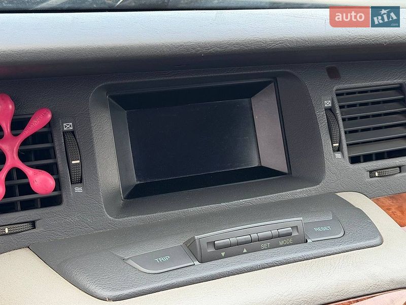 Седан Kia Opirus 2006 в Киеве