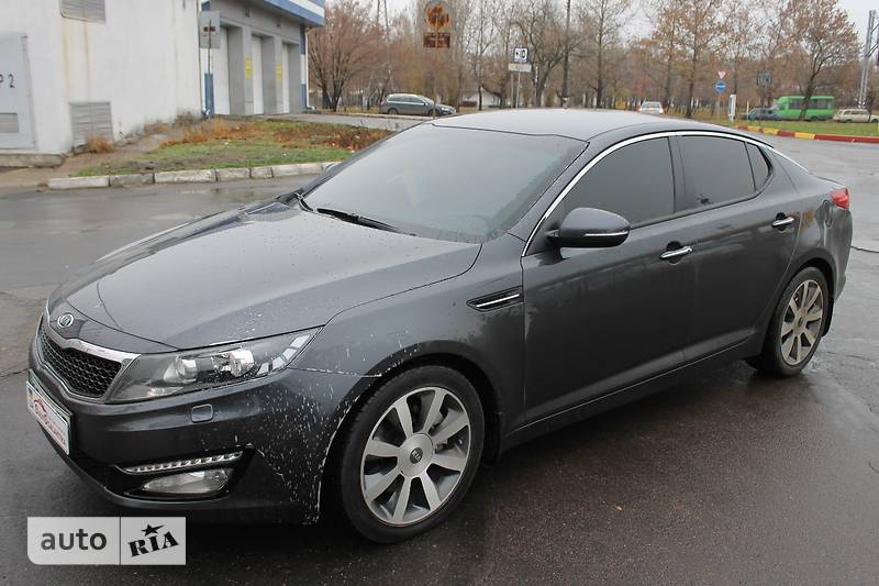 Седан Kia Optima 2012 в Николаеве