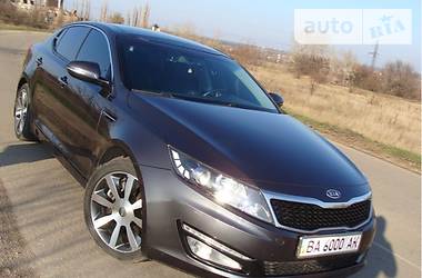 Седан Kia Optima 2012 в Кропивницком