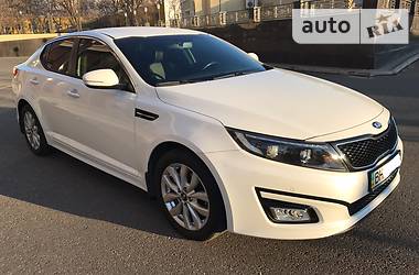 Седан Kia Optima 2014 в Одессе