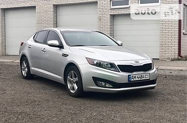 Седан Kia Optima 2012 в Киеве