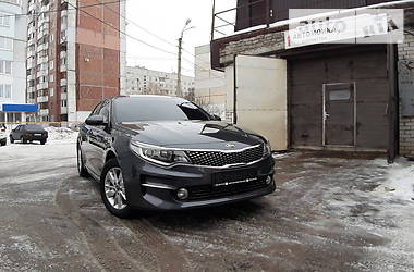 Седан Kia Optima 2015 в Харькове