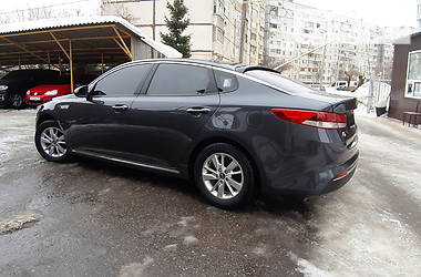 Седан Kia Optima 2015 в Харькове