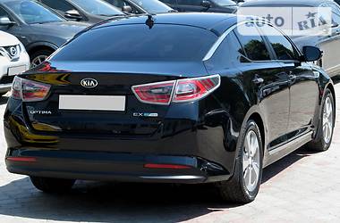 Седан Kia Optima 2015 в Одессе