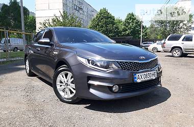 Седан Kia Optima 2015 в Харькове