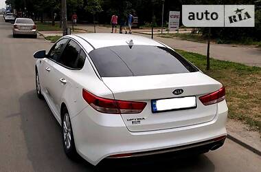 Седан Kia Optima 2016 в Запорожье