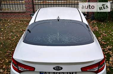 Седан Kia Optima 2013 в Броварах