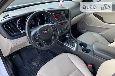 Седан Kia Optima 2013 в Киеве