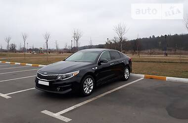 Седан Kia Optima 2016 в 