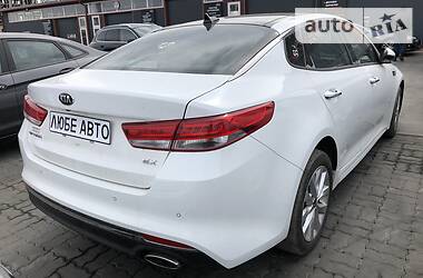Седан Kia Optima 2016 в 