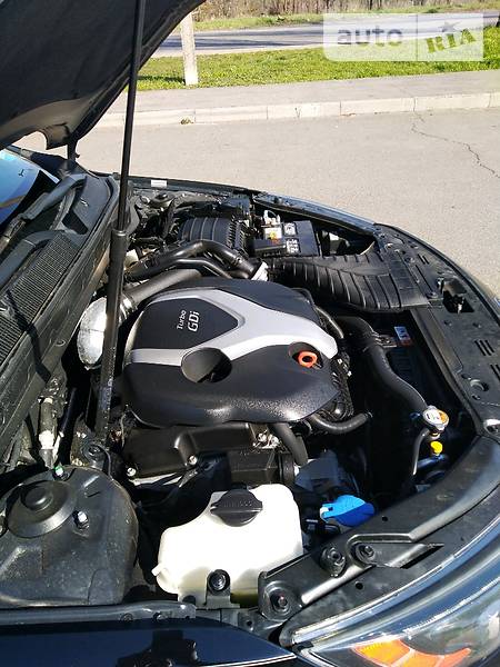 Седан Kia Optima 2015 в Кривому Розі