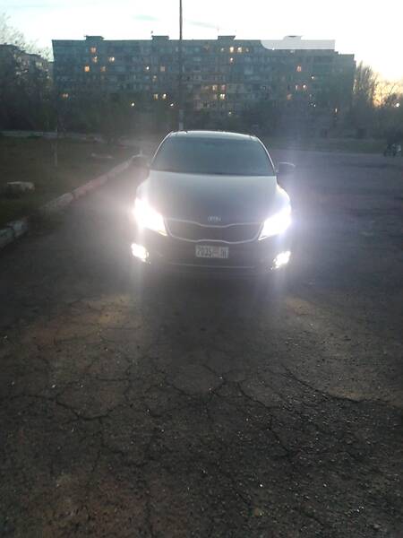 Седан Kia Optima 2015 в Кривому Розі