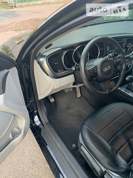 Седан Kia Optima 2014 в Кривому Розі