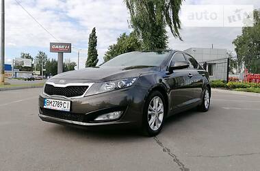 Седан Kia Optima 2013 в Сумах