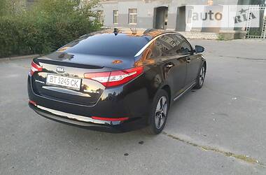 Седан Kia Optima 2013 в Новой Каховке