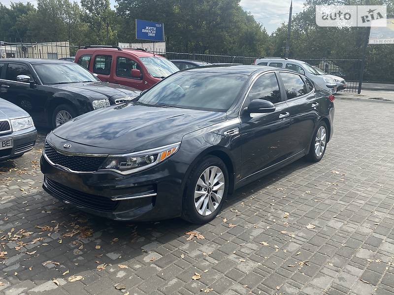 Седан Kia Optima 2016 в Херсоне