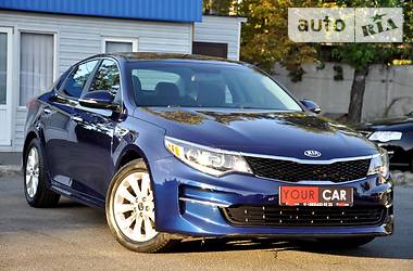 Седан Kia Optima 2016 в Киеве