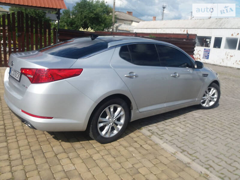 Седан Kia Optima 2013 в Луцьку