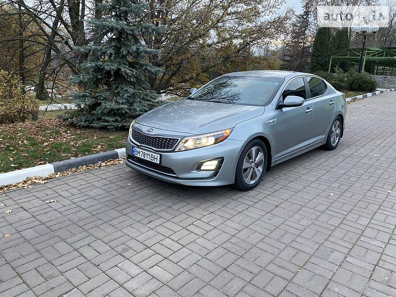 Седан Kia Optima 2014 в Сумах