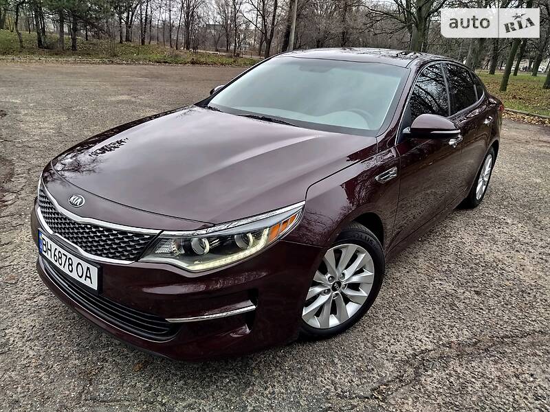 Седан Kia Optima 2016 в Одессе