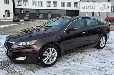 Седан Kia Optima 2013 в Тернополе