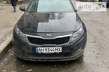 Седан Kia Optima 2013 в Харкові