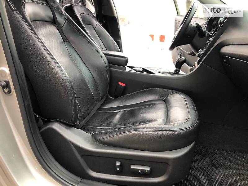Седан Kia Optima 2011 в Киеве