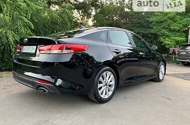 Седан Kia Optima 2016 в Одессе